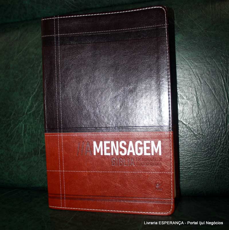 Livraria-Esperanca-ExpoIjui-Negocios-Biblia_A-Mensagem_02
