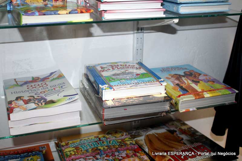 Livraria-Esperanca-ExpoIjui-Negocios-Biblias-Infantis-evangelicas-06