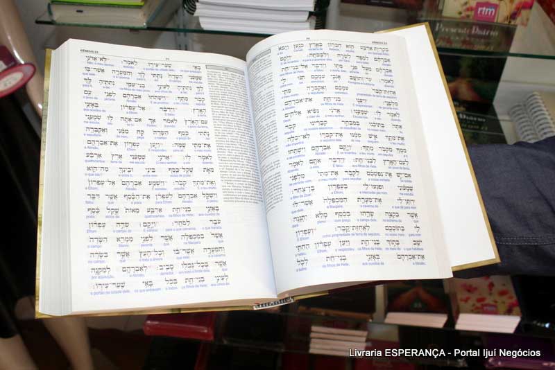 Livraria-Esperanca-ExpoIjui-Negocios-Biblias-de-Estudo-Hebraico-02