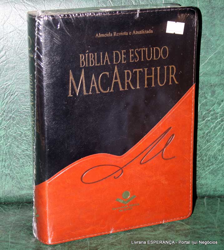 Livraria-Esperanca-ExpoIjui-Negocios-Biblias-de-Estudo-MacArthur_01