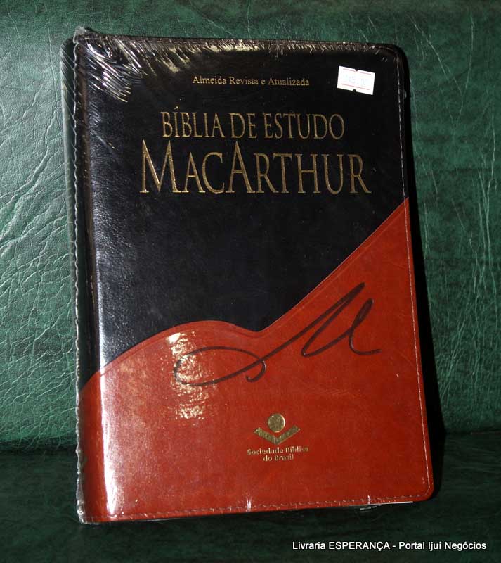 Livraria-Esperanca-ExpoIjui-Negocios-Biblias-de-Estudo-MacArthur_02
